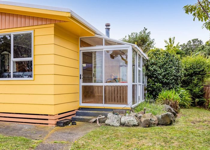  at 21 Scotland Street, Patea, South Taranaki, Taranaki