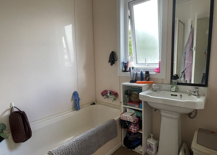  at 118A Wellington Street, Howick, Manukau City, Auckland