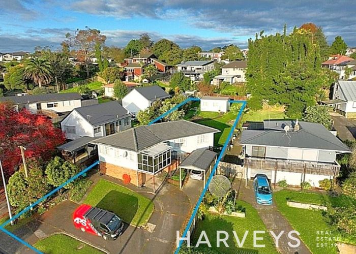  at 74 Vodanovich Road, Te Atatu South, Waitakere City, Auckland