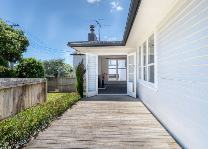  at 6 Kotahi Road, Mount Wellington, Auckland City, Auckland