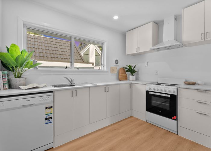  at 27 Fancourt Street, Meadowbank, Auckland City, Auckland