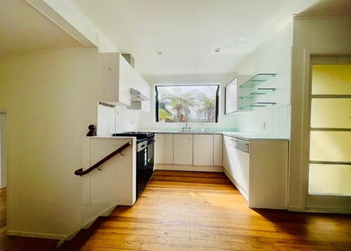  at 11A Woodvale Road, Glen Eden, Waitakere City, Auckland