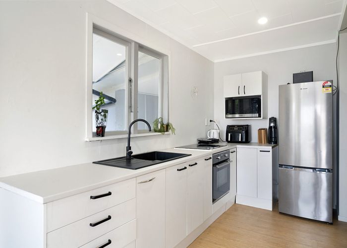  at 261 Sturges Road, Henderson, Auckland