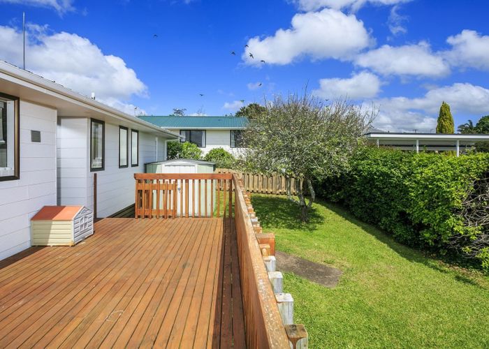  at 4/85 Hutchinson Avenue, New Lynn, Auckland