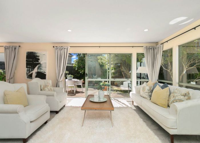  at 19F Claremont Way, East Tamaki Heights, Manukau City, Auckland