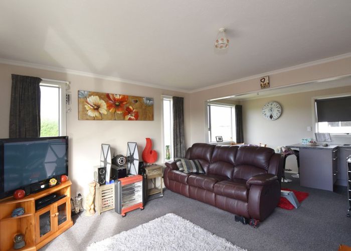  at 130 Avon Road, Clifton, Invercargill
