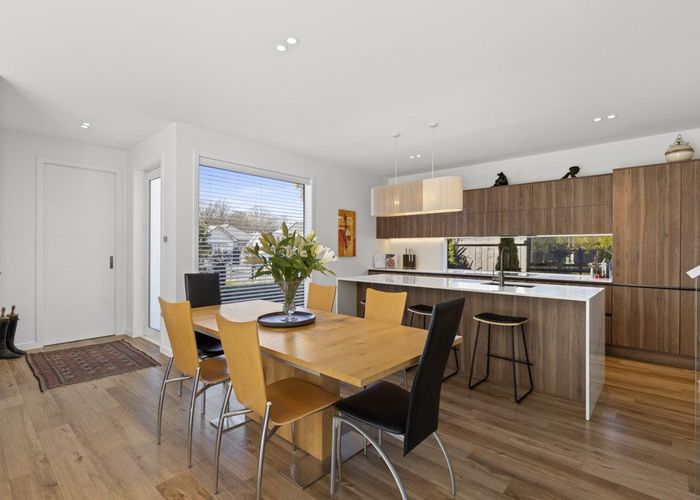  at 17 Strowan Road, Strowan, Christchurch City, Canterbury
