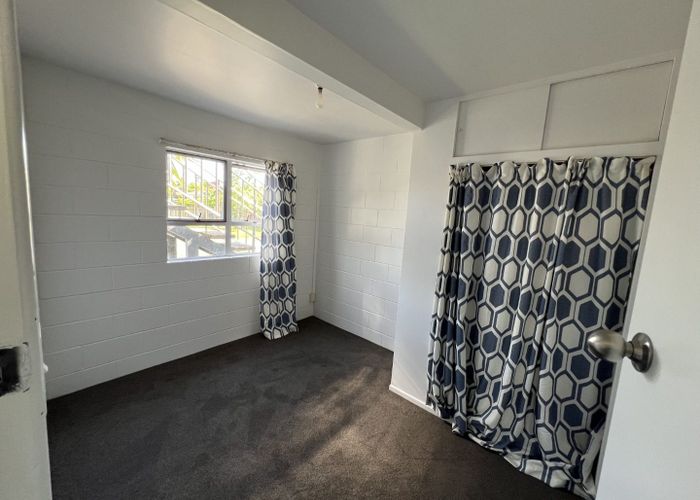  at 31 Carrington Avenue, Hillcrest, North Shore City, Auckland