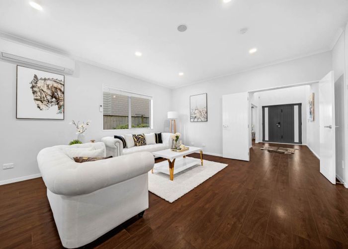  at 25 Te Kura Road, Flat Bush, Manukau City, Auckland