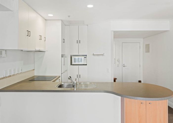  at 1812/171 Queen Street, City Centre, Auckland City, Auckland