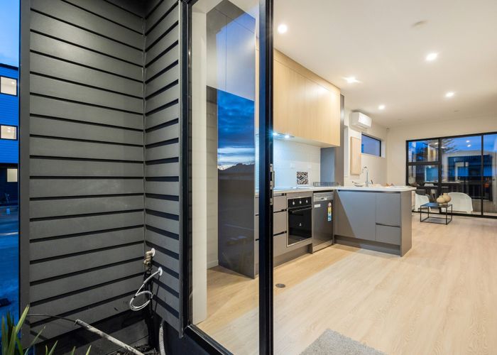  at 3/1 Cape Road, Mangere, Auckland