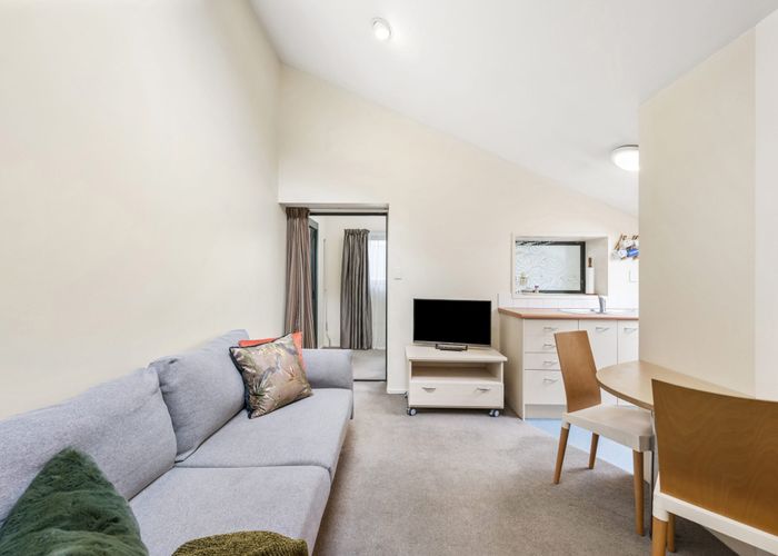  at 14/14 Alpha Street, Te Aro, Wellington, Wellington