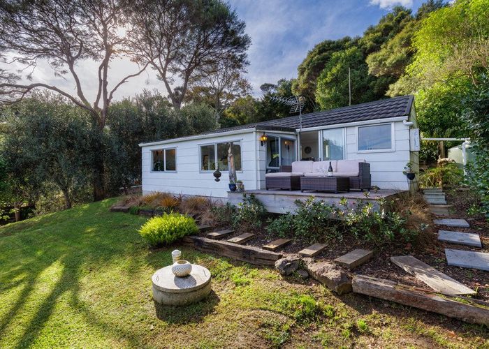  at 74 Fairview Crescent, Omiha, Waiheke Island, Auckland