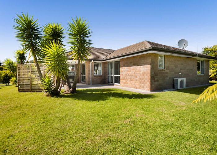  at 17 Heta Road, Highlands Park, New Plymouth