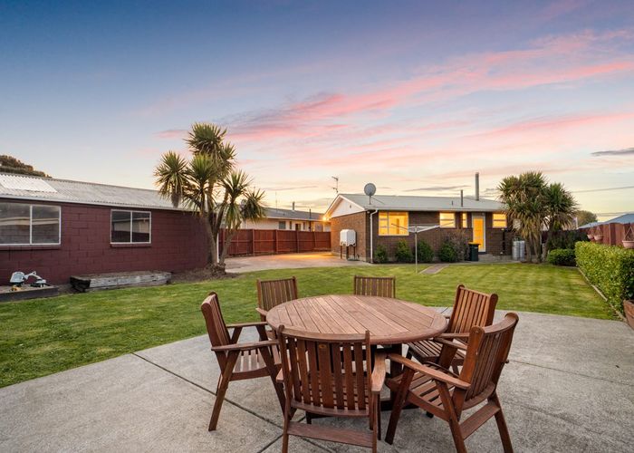  at 88 Farquhars Road, Redwood, Christchurch City, Canterbury
