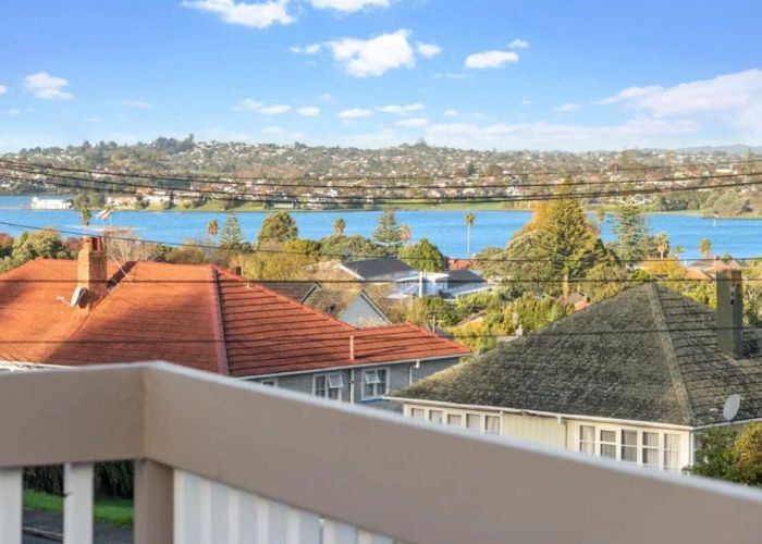  at 27 McCulloch Road, Panmure, Auckland City, Auckland