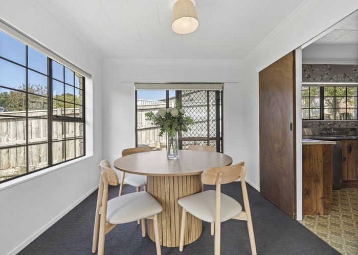  at 10 Ainslee Street, Highlands Park, New Plymouth, Taranaki