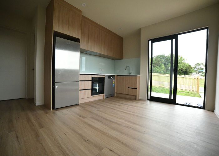  at 6 Pamu Wera Drive, Stanmore Bay, Rodney, Auckland