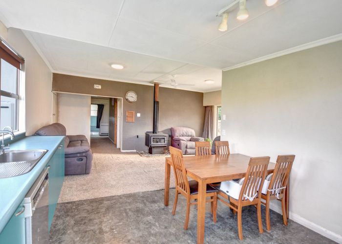  at 8 Olive Avenue, Middlemarch, Dunedin, Otago