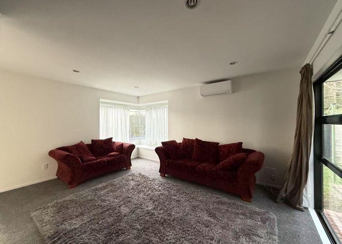  at 3/3 Roanoke Way, Albany, Auckland