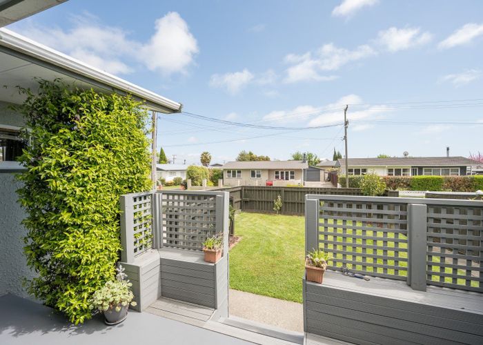  at 1/6 Devon Street, Wainuiomata, Lower Hutt