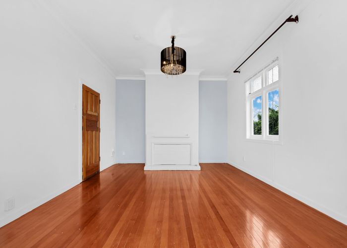  at 92 Blockhouse Bay Road, Avondale, Auckland City, Auckland