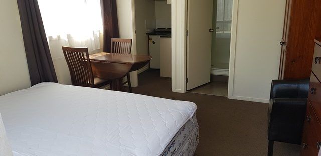  at 3/8C Schnapper Rock Road, Albany, North Shore City, Auckland