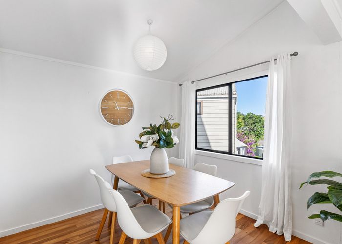  at 4/60 Birkdale Road, Birkdale, North Shore City, Auckland