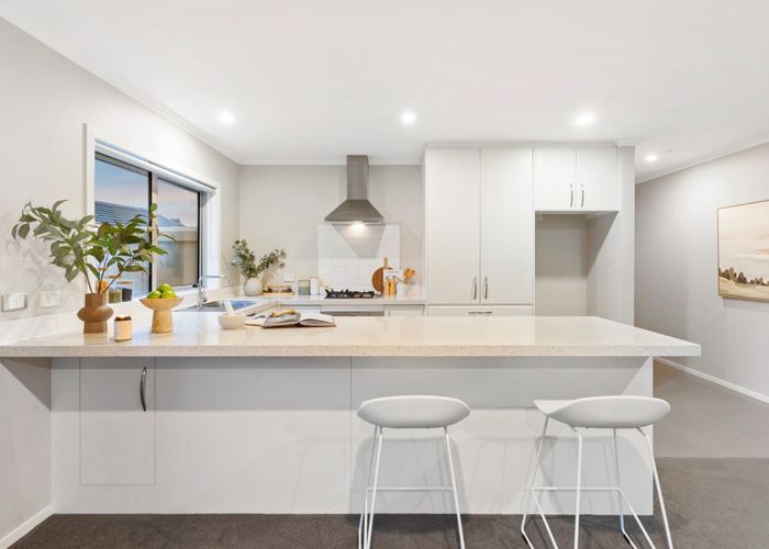  at 12a Kervil Avenue, Te Atatu Peninsula, Waitakere City, Auckland