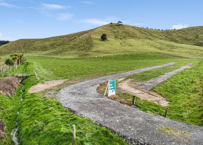  at 246 Hopelands Road, Woodville, Tararua, Manawatu / Whanganui