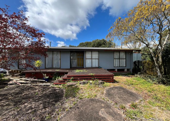  at Hamilton Lake, Hamilton, Waikato