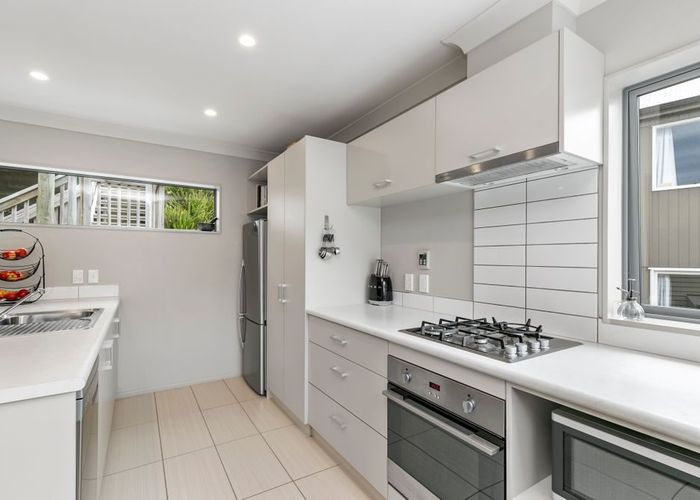 at 61 Glanmire Road, Newlands, Wellington, Wellington