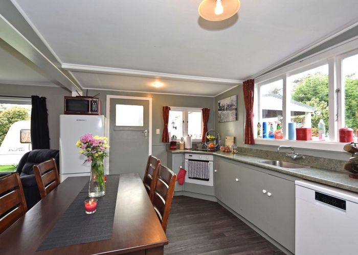  at 34 Bay View Road, Woodend, Invercargill