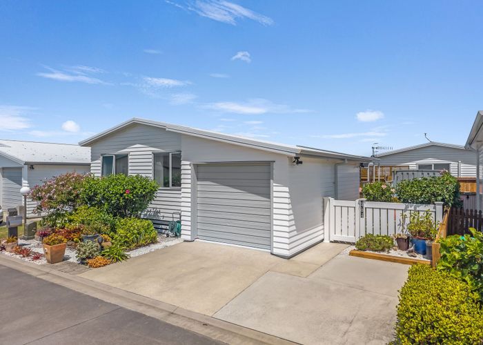  at 304/11 Kamahi Crescent, Papamoa Beach, Tauranga, Bay Of Plenty