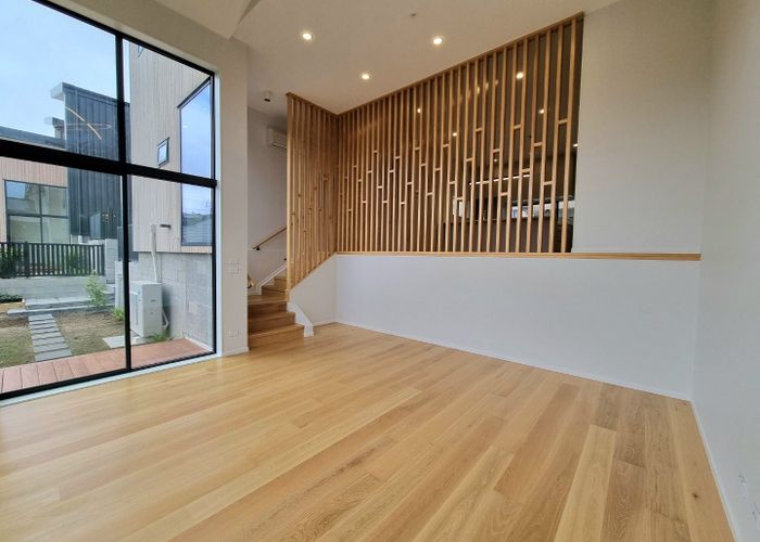  at 6 Matau Way, Hauraki, North Shore City, Auckland