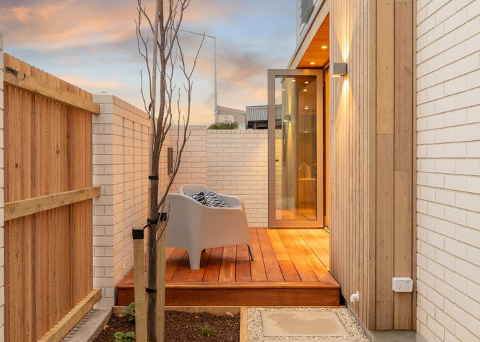  at 1/979 Colombo Street, St. Albans, Christchurch City, Canterbury