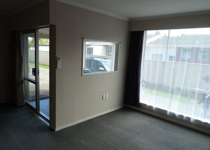  at 2/321 Albert Street, Hokowhitu, Palmerston North, Manawatu / Whanganui