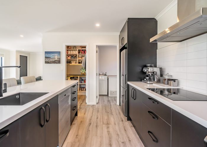  at 1 Taraiti Crescent, Kenepuru, Porirua, Wellington