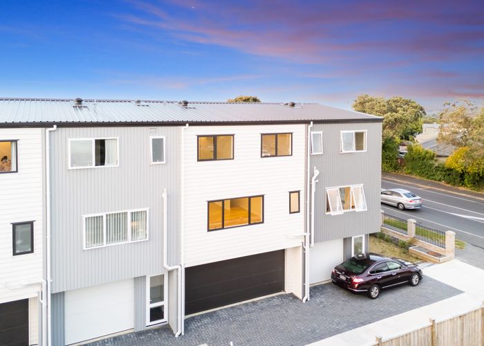  at 2/273 Mt Albert Road, Sandringham, Auckland City, Auckland