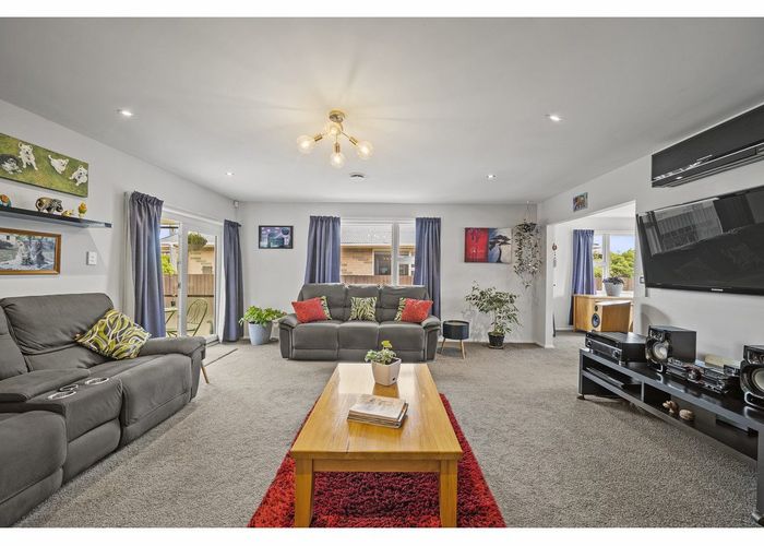  at 108 Wainoni Road, Avondale, Christchurch