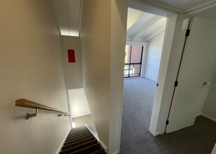  at 8/55 Hamilton Road, Hataitai, Wellington