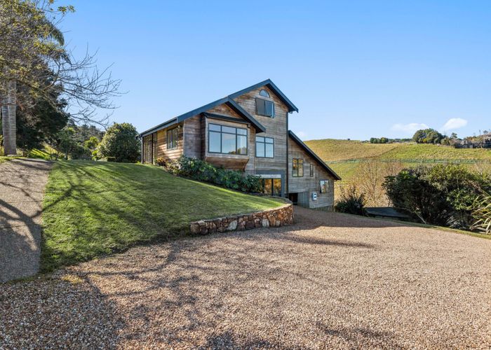 at 115 Wilma Road, Surfdale, Waiheke Island, Auckland