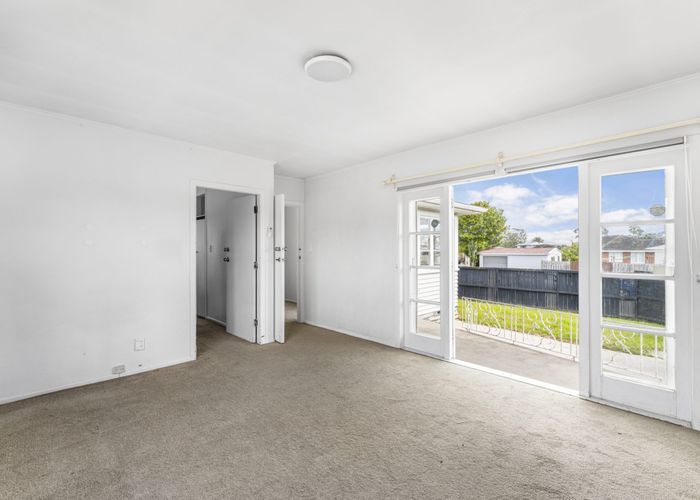  at 64a McLean Avenue, Papatoetoe, Manukau City, Auckland