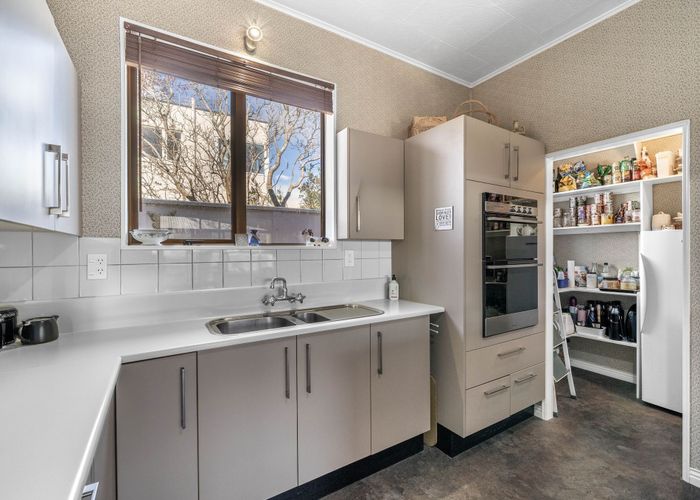  at 442 Queens Drive, Windsor, Invercargill, Southland