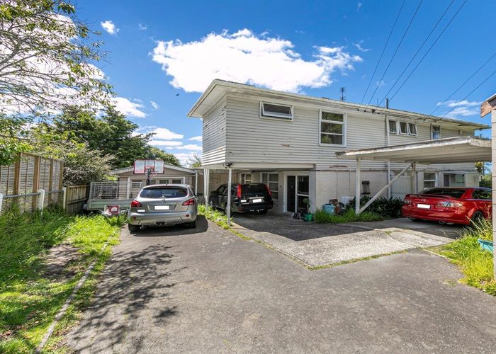  at 233 Onewa Road, Birkenhead, North Shore City, Auckland