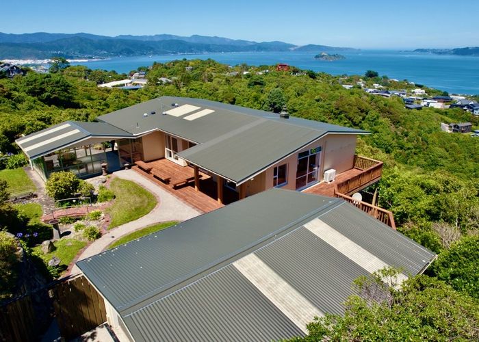  at 4 Pine Tree Lane, Korokoro, Lower Hutt, Wellington