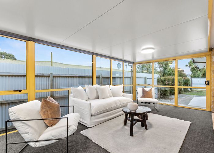  at 1/9 Ruru Road, Linwood, Christchurch City, Canterbury