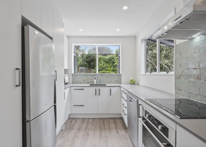  at 639 Huia Road, Parau, Waitakere City, Auckland