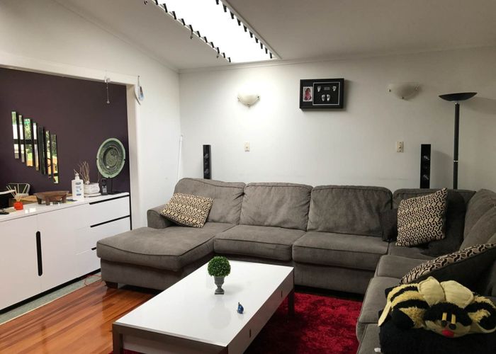  at 35 Rimutaka Place, Titirangi, Waitakere City, Auckland