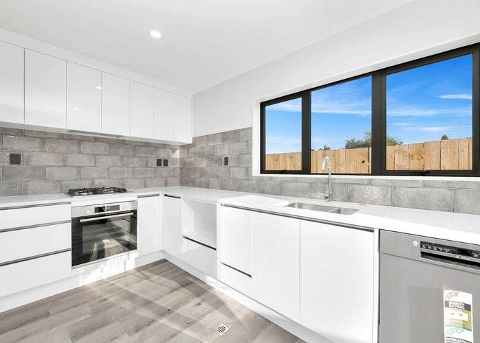  at 6A Rose Road, Papatoetoe, Auckland